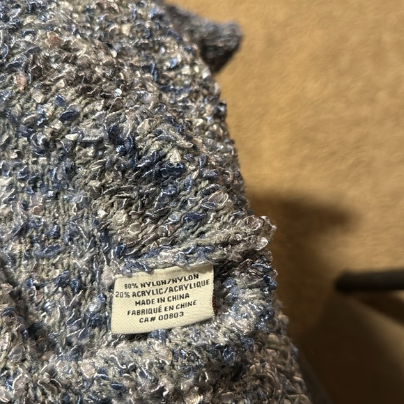 67 Jessica Sweater - Picture 5 of 5